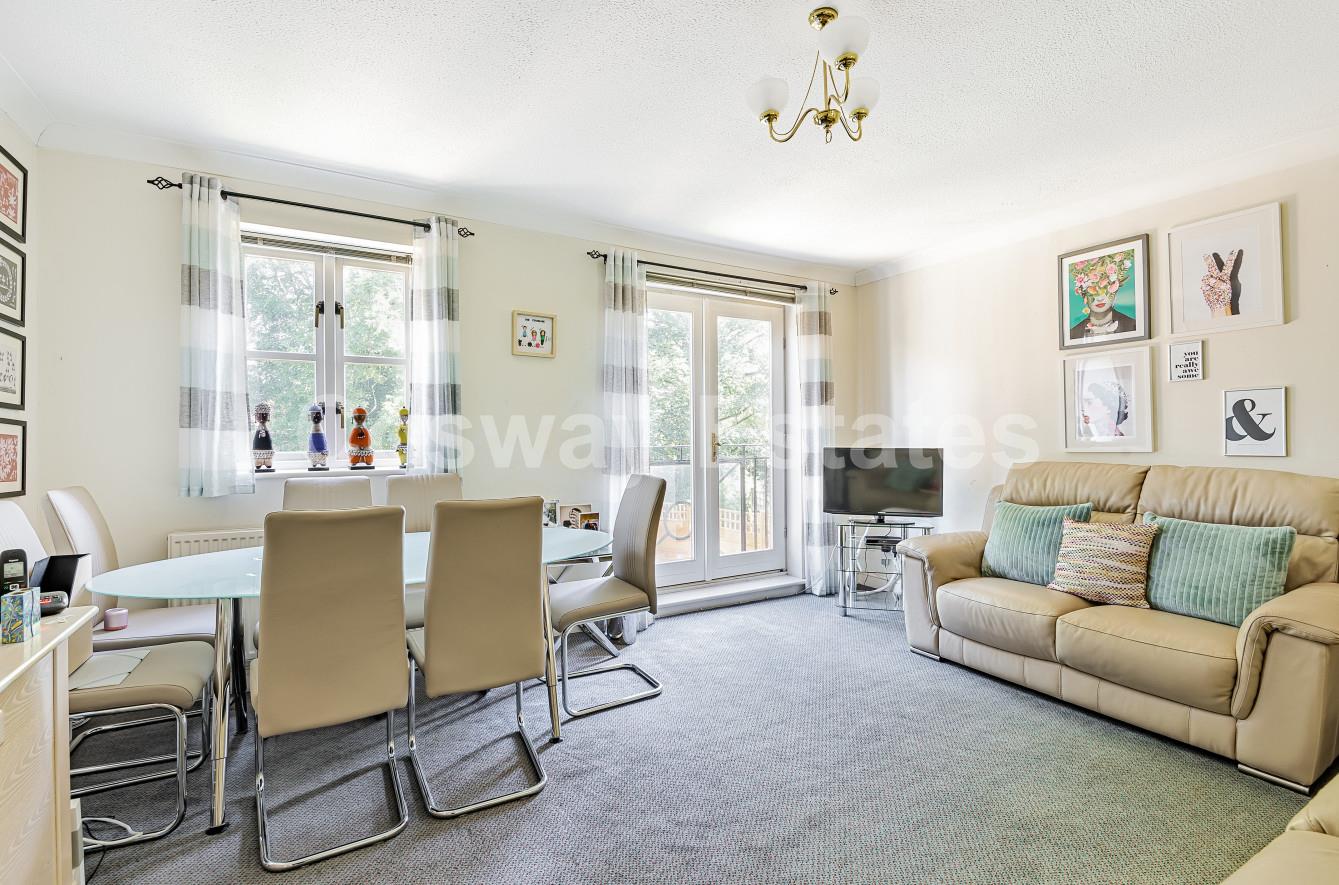 Grenville Place, Mill Hill